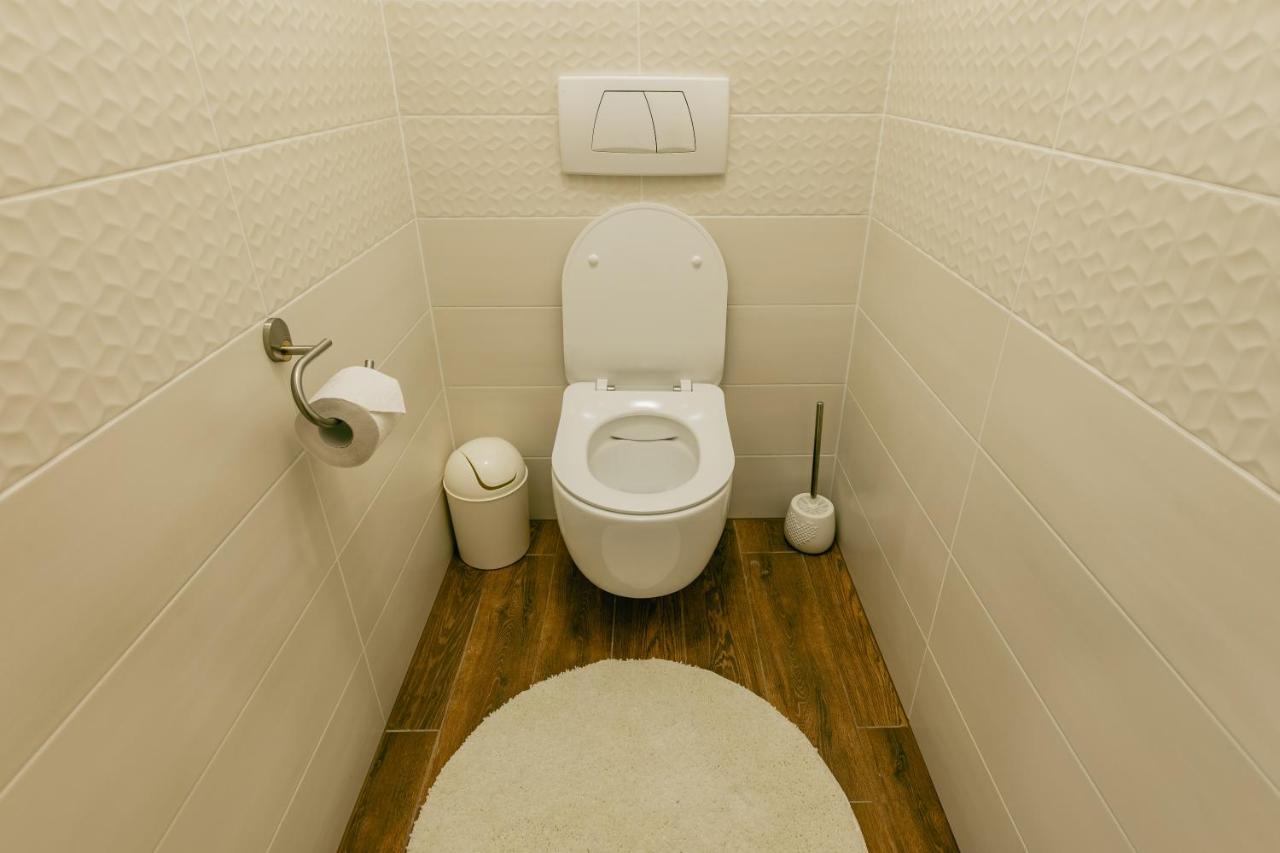 Apartman 15 Mymara Besenova Bagian luar foto